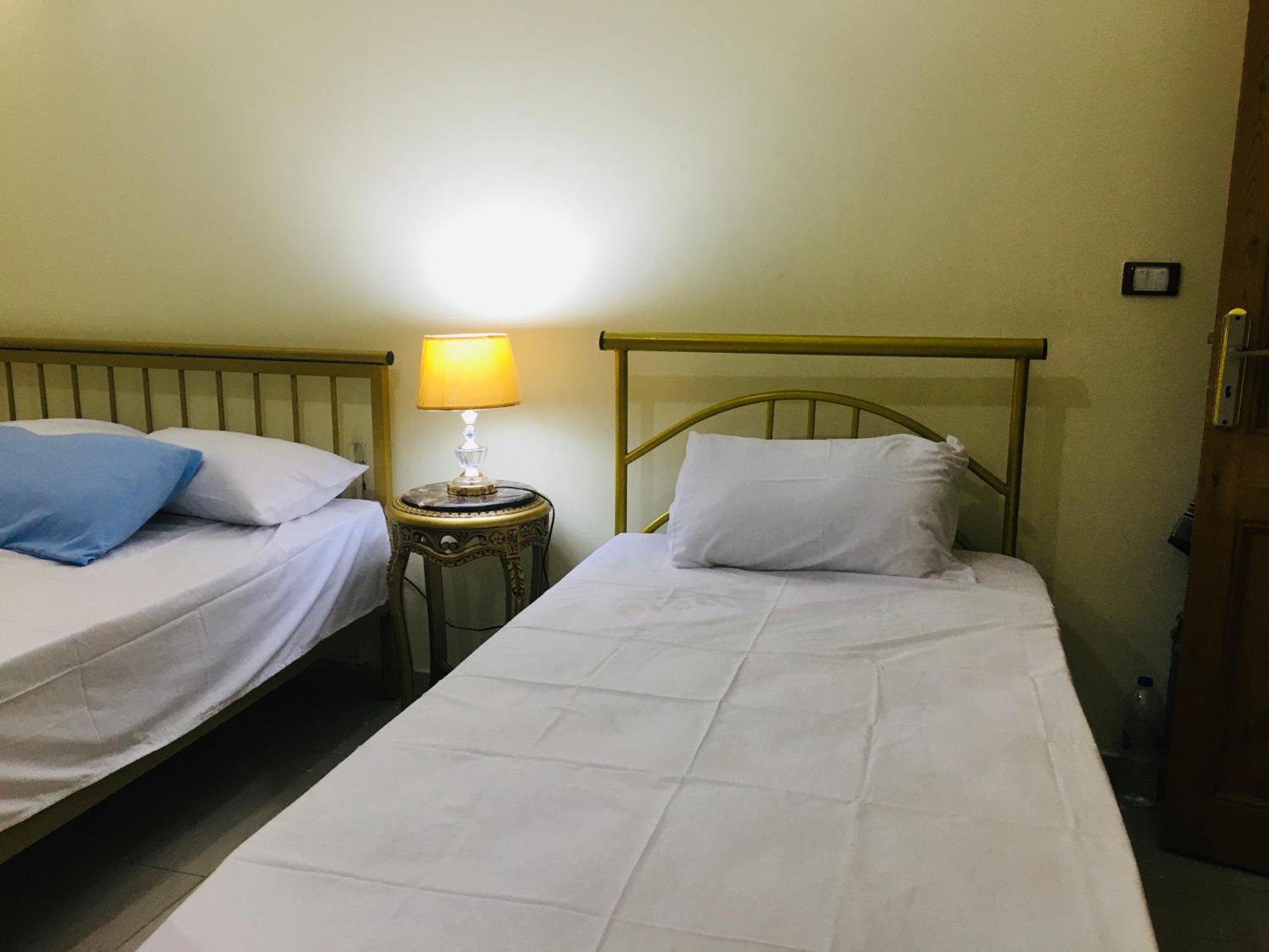 Cairo Lodge Hostel *